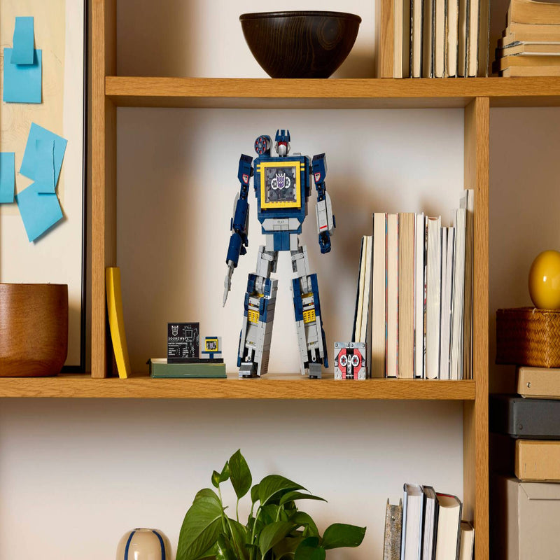 Lego 10358 Icons Transformers: Soundwave (1505 Pieces)
