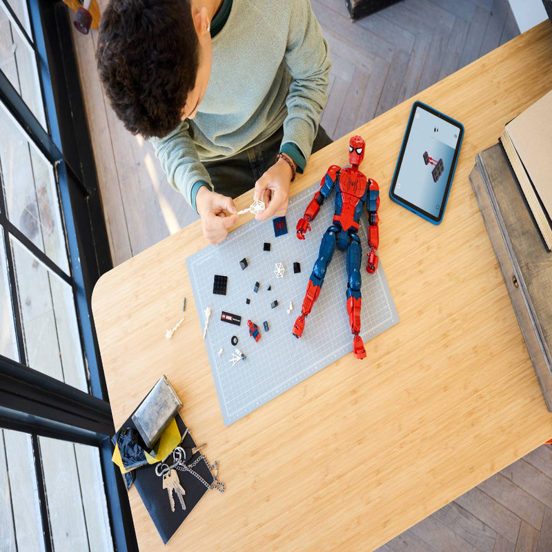 Lego 76346 Super Heroes Marvel Spider-Man Hero Figure (813 Pieces)