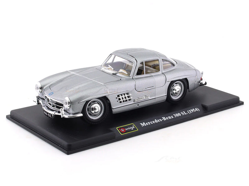 Bburago 1954 Mercedes-Benz 300 SL silver 1:24 Bburago licensed diecast Scale Model car