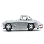 Bburago 1954 Mercedes-Benz 300 SL silver 1:24 Bburago licensed diecast Scale Model car