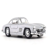 Bburago 1954 Mercedes-Benz 300 SL silver 1:24 Bburago licensed diecast Scale Model car