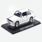 Bburago 1988 BMW 3 Series M3 E30 White 1:24 Bburago with Acrylic Case Licensed Diecast Scale Model Car Collectible
