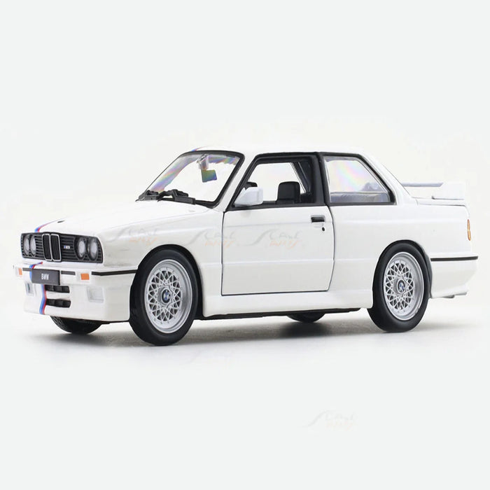 Bburago 1988 BMW 3 Series M3 E30 White 1:24 Bburago with Acrylic Case Licensed Diecast Scale Model Car Collectible-Vehicles-Bburago-Toycra