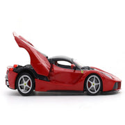 Bburago Ferrari LaFerrari red with Acrylic Case 1:24 Bburago licensed diecast Scale Model car collectible