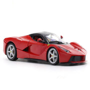 Bburago Ferrari LaFerrari red with Acrylic Case 1:24 Bburago licensed diecast Scale Model car collectible