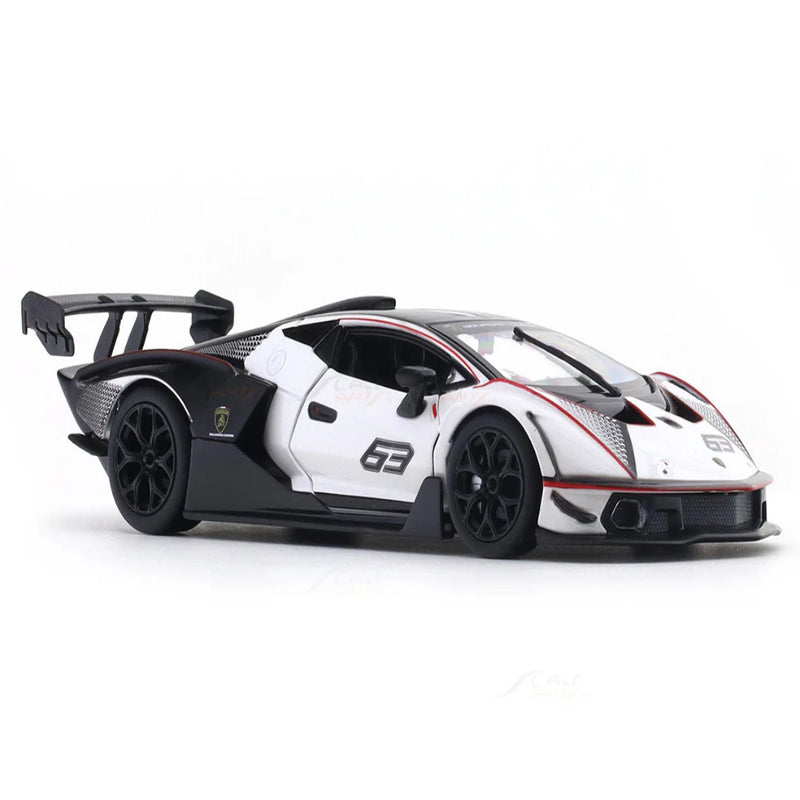 Bburago Lamborghini Essenza SCV12 White 1:24 Bburago with Acrylic Case Licensed Diecast Scale Model Car Collectible