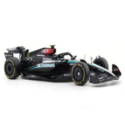 Bburago Licensed Diecast Model Car 2024 Mercedes-AMG F1 W15E No 44 with Pilot 1:24