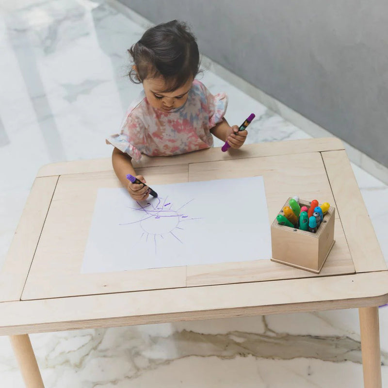 Curious Cub Sensory Table