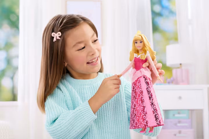 Disney Princess Enchanted Stories Fashion Doll