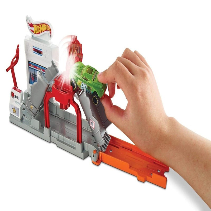 Hot Wheels Blaze Blast Playset