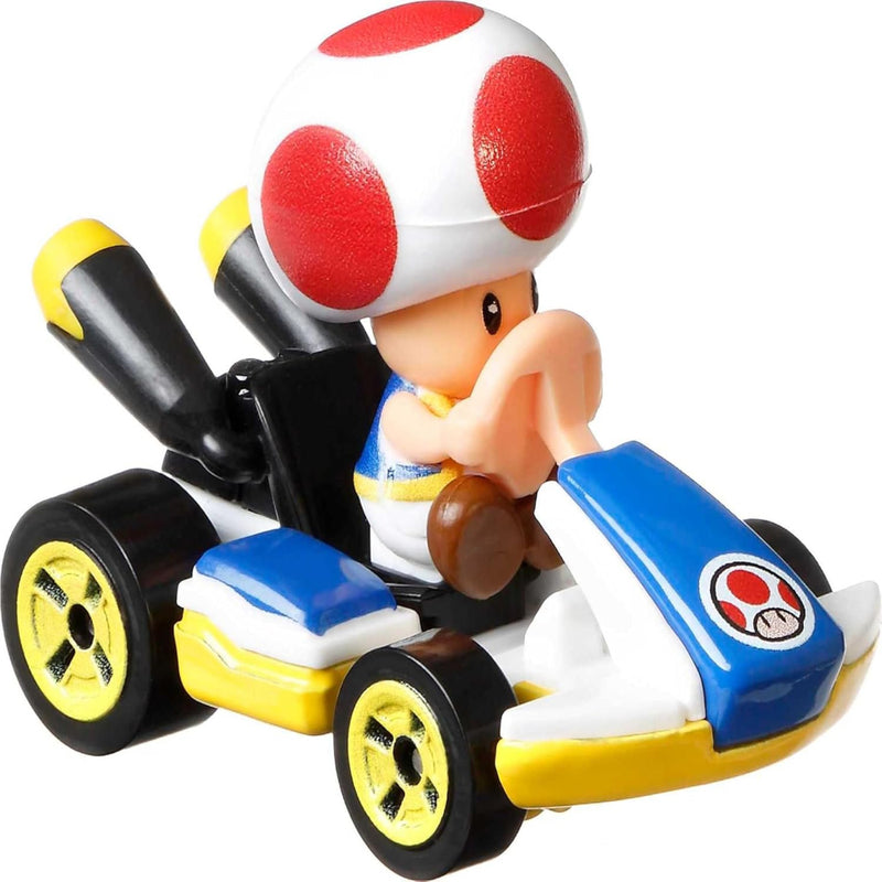 Hot Wheels Mario Kart Pack of 4 Vehicles with 1 Collectible Model