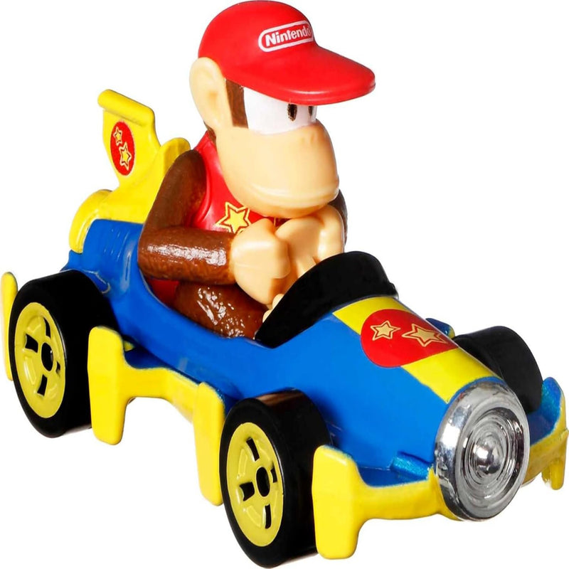 Hot Wheels Mario Kart Pack of 4 Vehicles with 1 Collectible Model