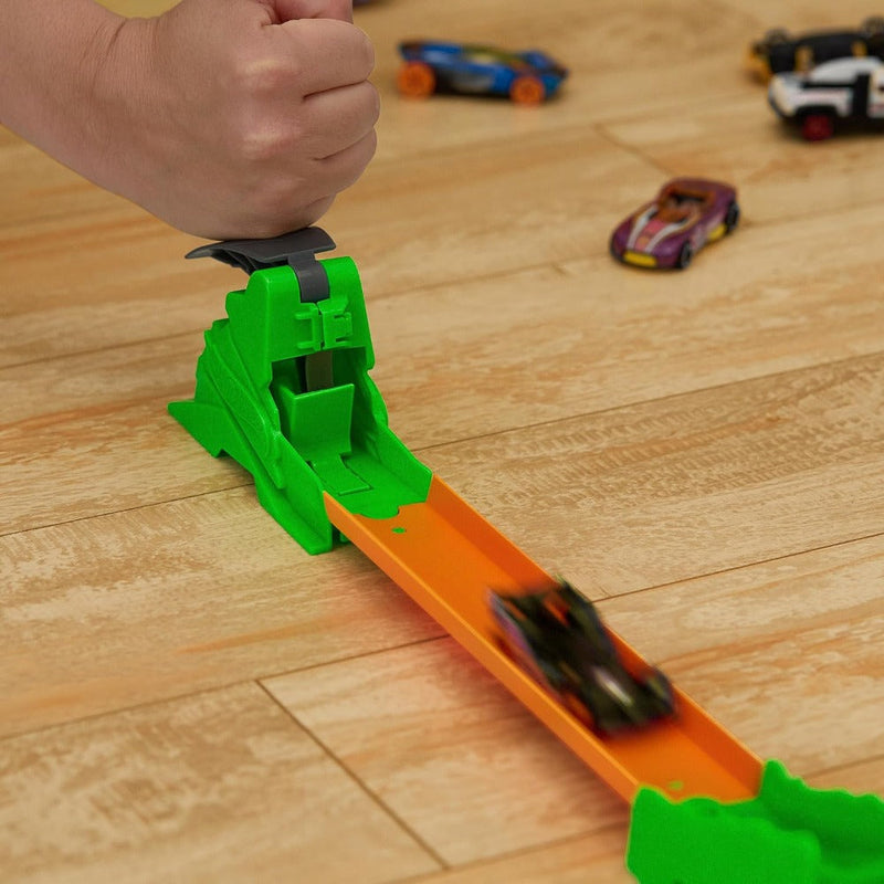 Hot Wheels Track Builder Toxic Super Jump Track