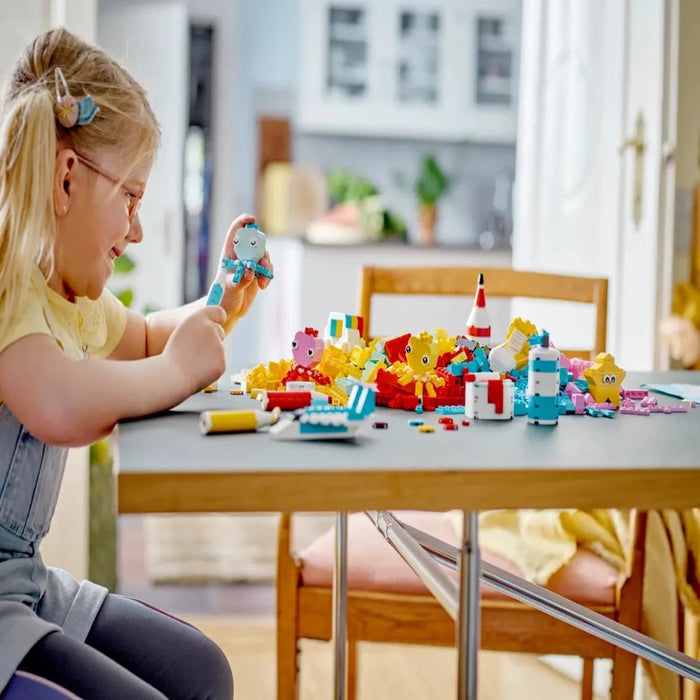 LEGO 11032 Classic Creative Color Fun (1500 Pieces) — Toycra