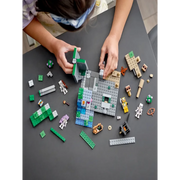LEGO 21189 Minecraft The Skeleton Dungeon - 364 Pieces