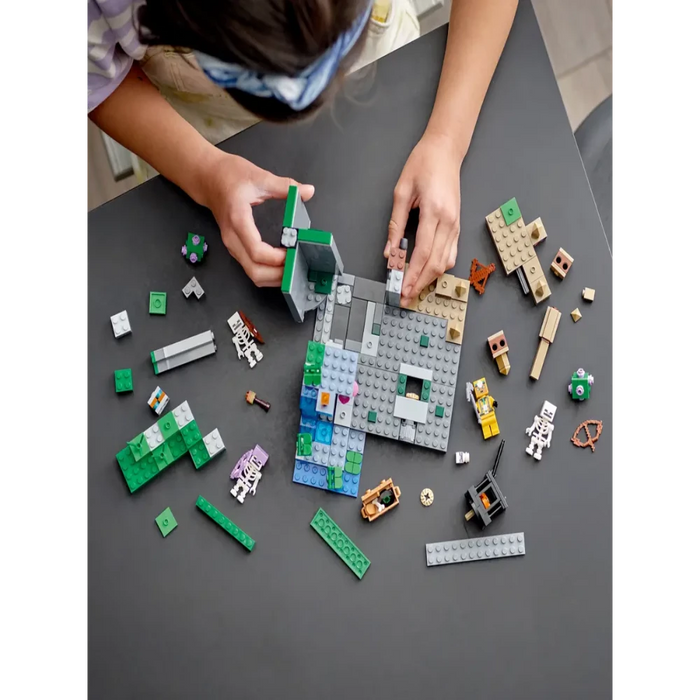 LEGO 21189 Minecraft The Skeleton Dungeon - 364 Pieces — Toycra