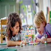 LEGO 41744 Friends Sports Centre (832 Pieces)