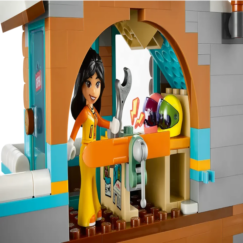 LEGO 41756 Friends Holiday Ski Slope And Cafe