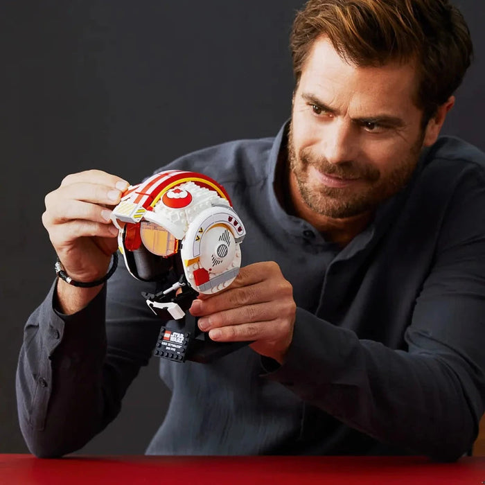 LEGO 75327 Star Wars Luke Skywalker Red Five Helmet Toycra