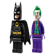 LEGO 76224 Super Heroes DC Batmobile Batman Vs. The Joker Chase
