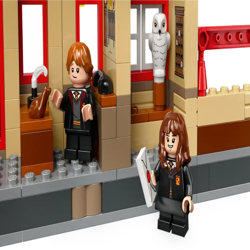 LEGO 76423 Harry Potter Hogwarts Express Train Set with Hogsmeade Station (1074 Pieces)
