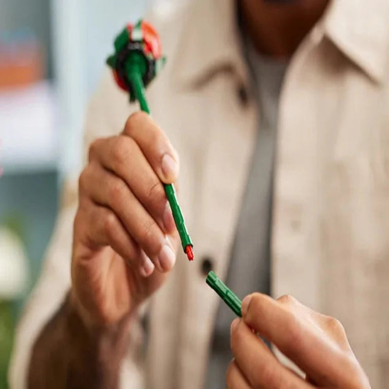 Lego 10328 Icons Bouquet of Roses (822 Pieces )