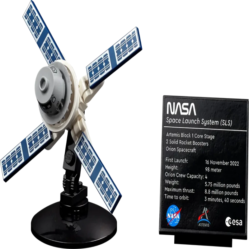 Lego 10341 Icons NASA Artemis Space Launch System (3601 Pieces)