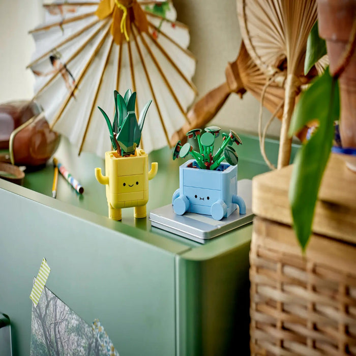 Lego 10349 Botanicals Happy Plants (217 Pieces)-Construction-LEGO-Toycra