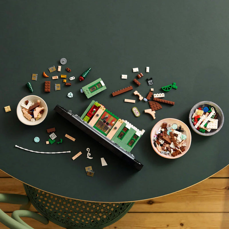 Lego 10362 Icons French Cafe (1101 Pieces)