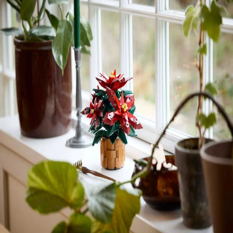 Lego 10370 Icons Poinsettia (608 Pieces)