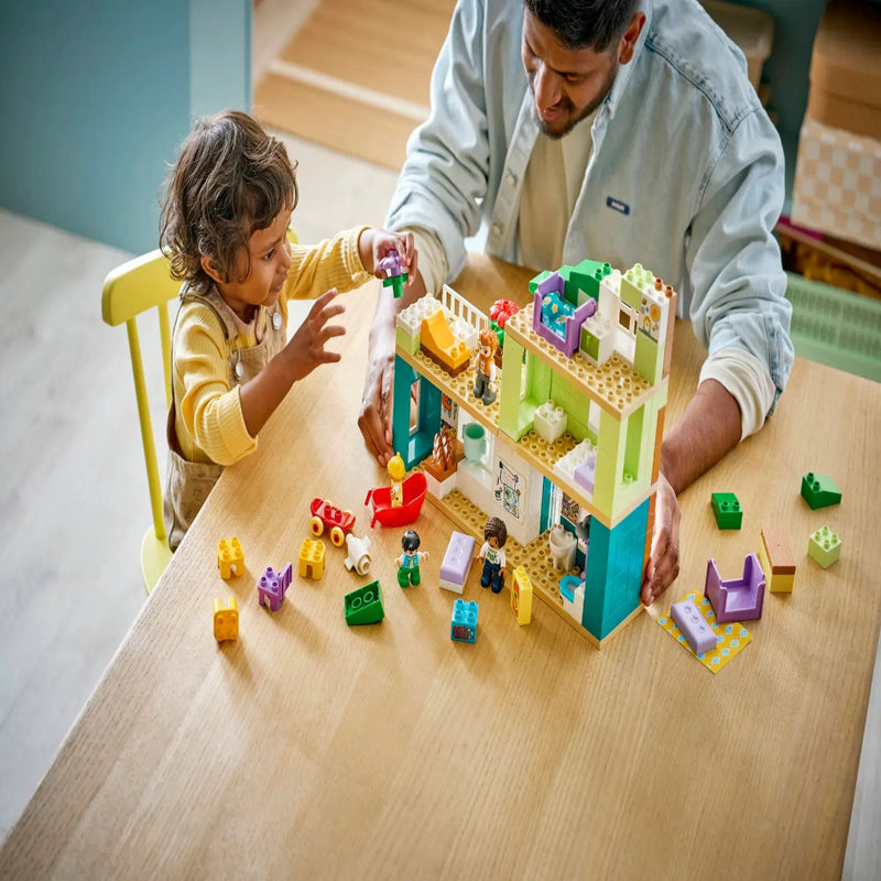 Lego 10470 Duplo 3 In 1 Modern Family House With Figures (166 Pieces)