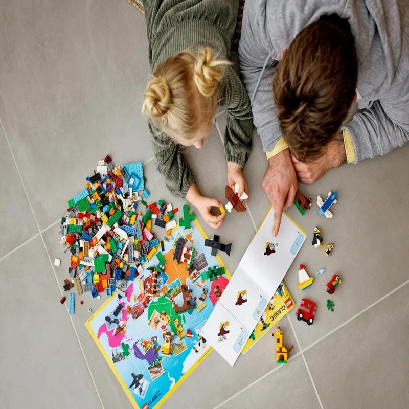 Lego 11015 Classic Around The World (950 Pieces)
