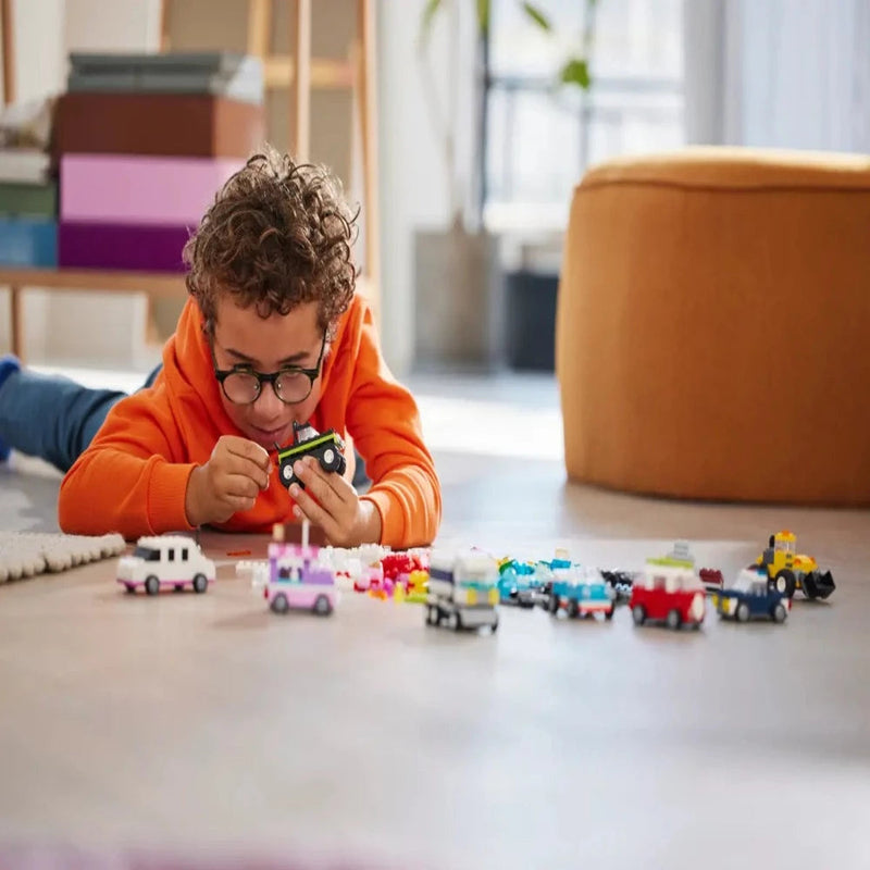 Lego 11036 Classic Creative Vehicles ( 900 Pieces )