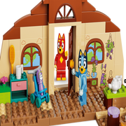 Lego 11221 Bluey School With Rusty And Bluey (106 Pieces)