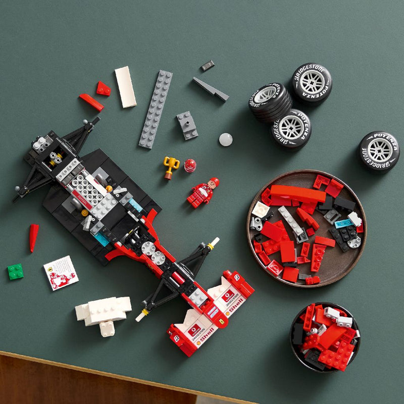 Lego 11375 Icons Ferrari F2004 & Michael Schumacher (735 Pieces)