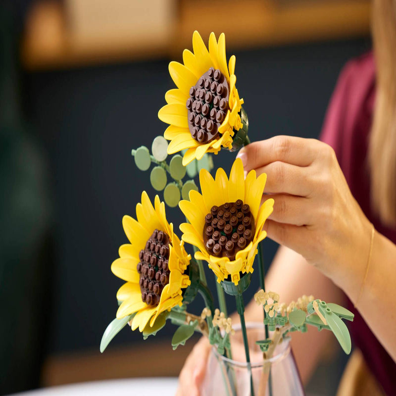 Lego 11502 Botanicals Sunflower Bouquet (686 Pieces)