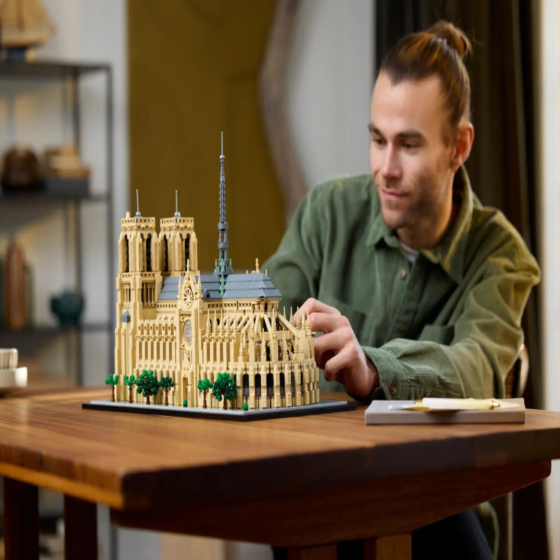 Lego 21061 Architecture Notre-Dame De Paris (4383 Pieces)