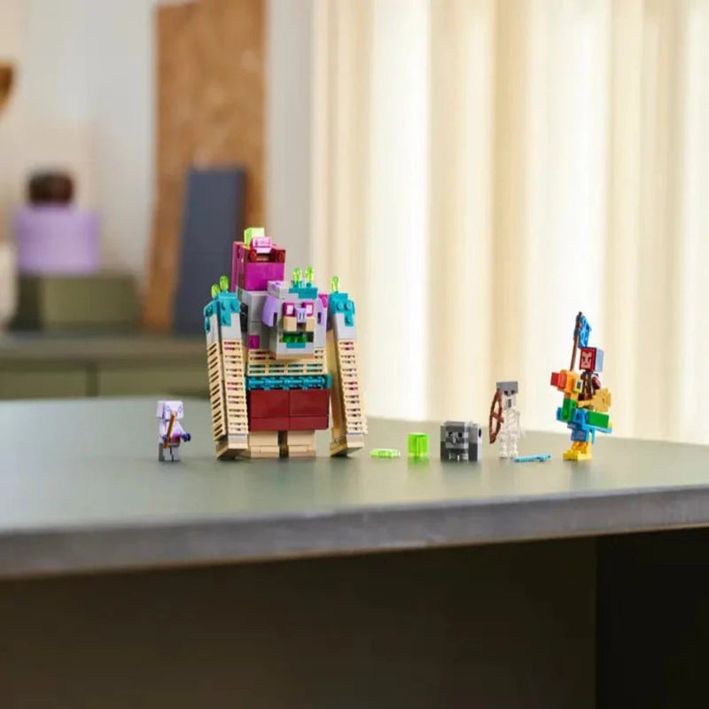 Lego 21257 Minecraft The Devourer Showdown - 420 Pieces