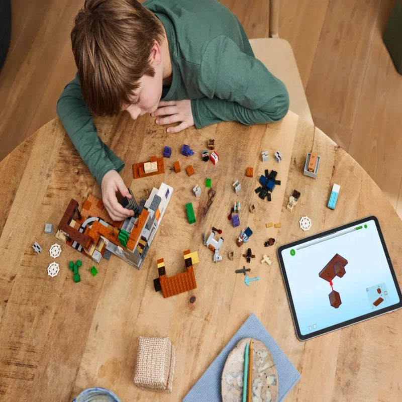 Lego 21263 Minecraft The Badlands Mineshaft (538 Pieces)
