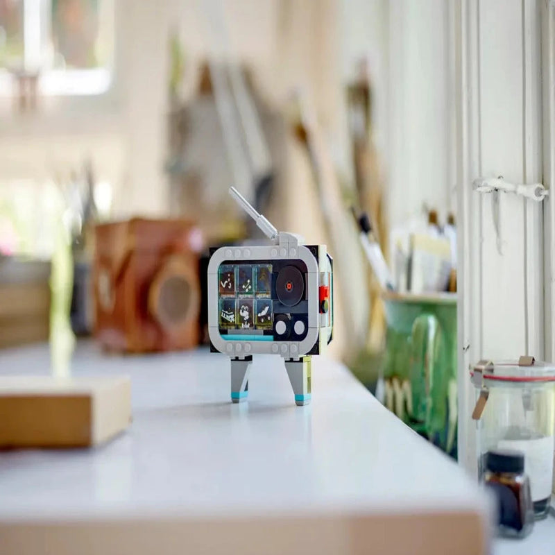 Lego 31147 Creator 3-in-1 Retro Camera (261 Pieces)-Construction-LEGO-Toycra