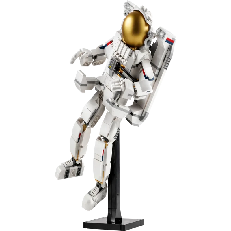 Lego 31152 Creator 3-in-1 Space Astronaut ( 647 Pieces )