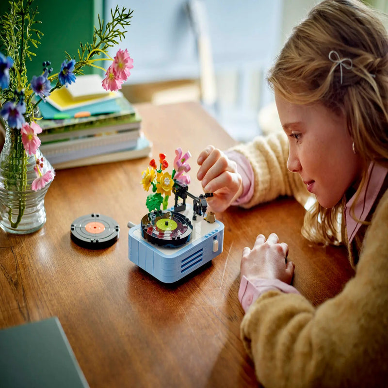 Lego 31172 Creator Record Player with Flowers (366 Pieces)