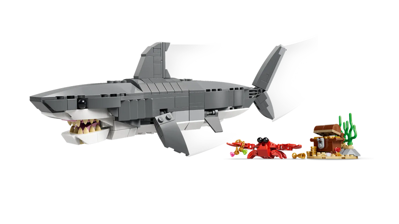 Lego 31381 Creator Fierce Shark with A Treasure Chest (379 Pieces)