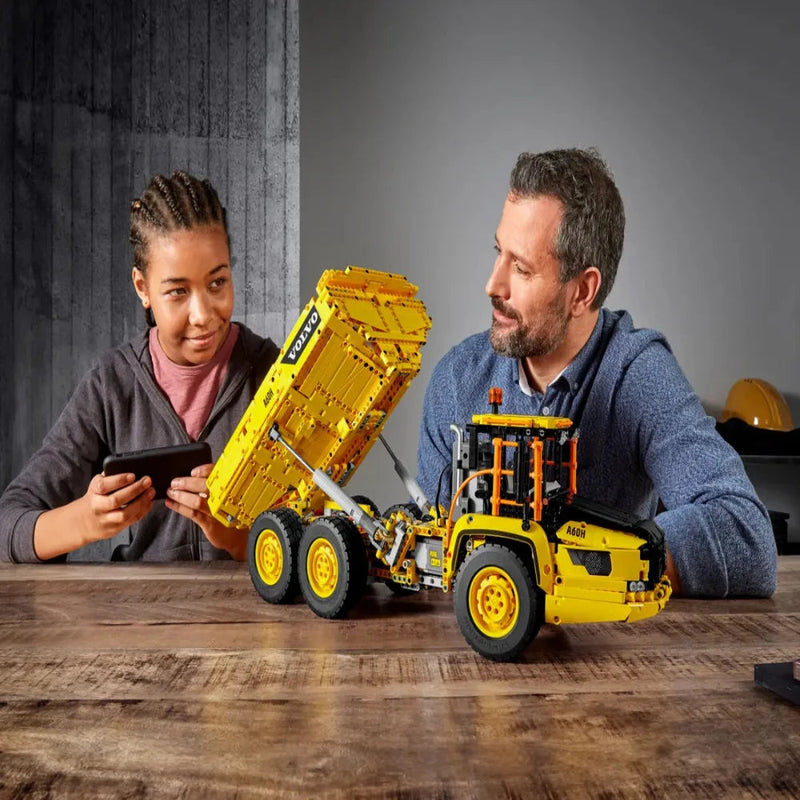 Lego 42114 Technic 6x6 Volvo Articulated Hauler (2193 Pieces)