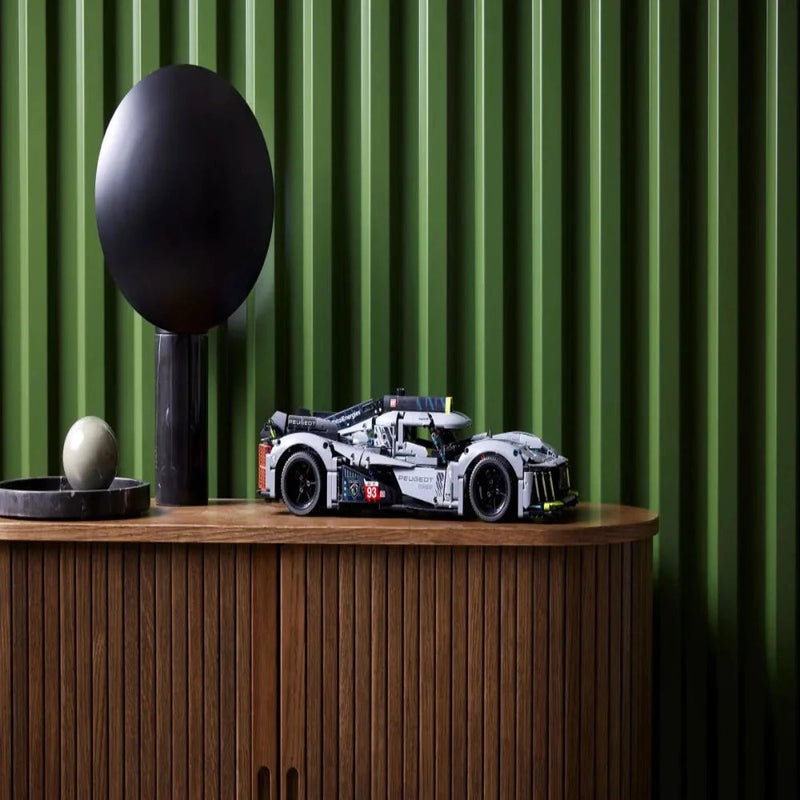 Lego 42156 Technic Peugeot 9X8 24H Le Mans Hybrid Hypercar