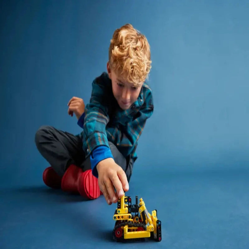 Lego 42163 Technic Heavy Duty Bulldozer - 195 Pieces