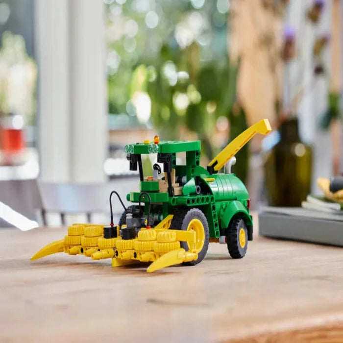 Lego 42168 Technic John Deere 9700 Forage Harvester - 559 Pieces-Construction-LEGO-Toycra