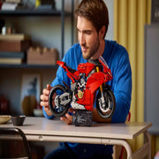 Lego 42202 Technic Ducati Panigale V4 S Motorcycle (1603 Pieces)