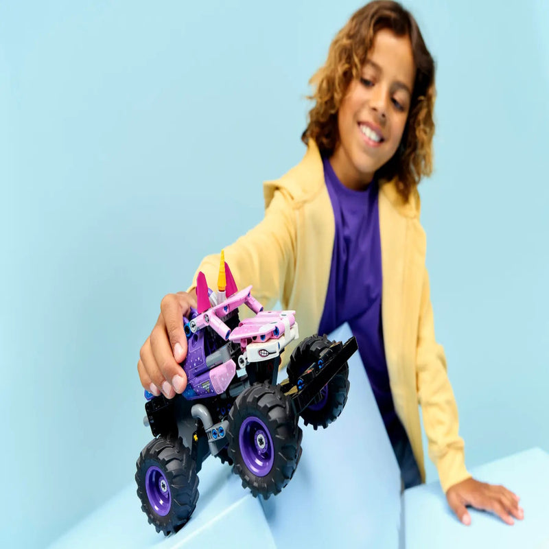 Lego 42220 Technic Monster Jam Sparkle Smash Pull-Back (243 Pieces)