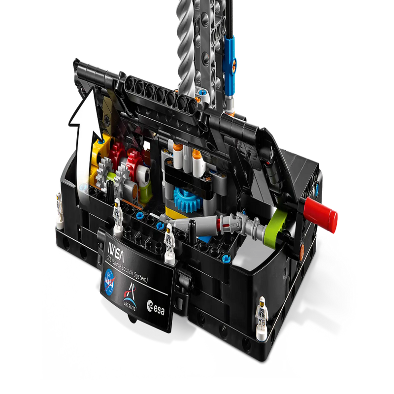 Lego 42221 Technic NASA Artemis Space Launch System Rocket (632 Pieces)